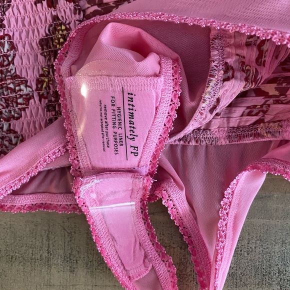 NWT Free People Weekend Plans Bodysuit - Picture 7 of 12